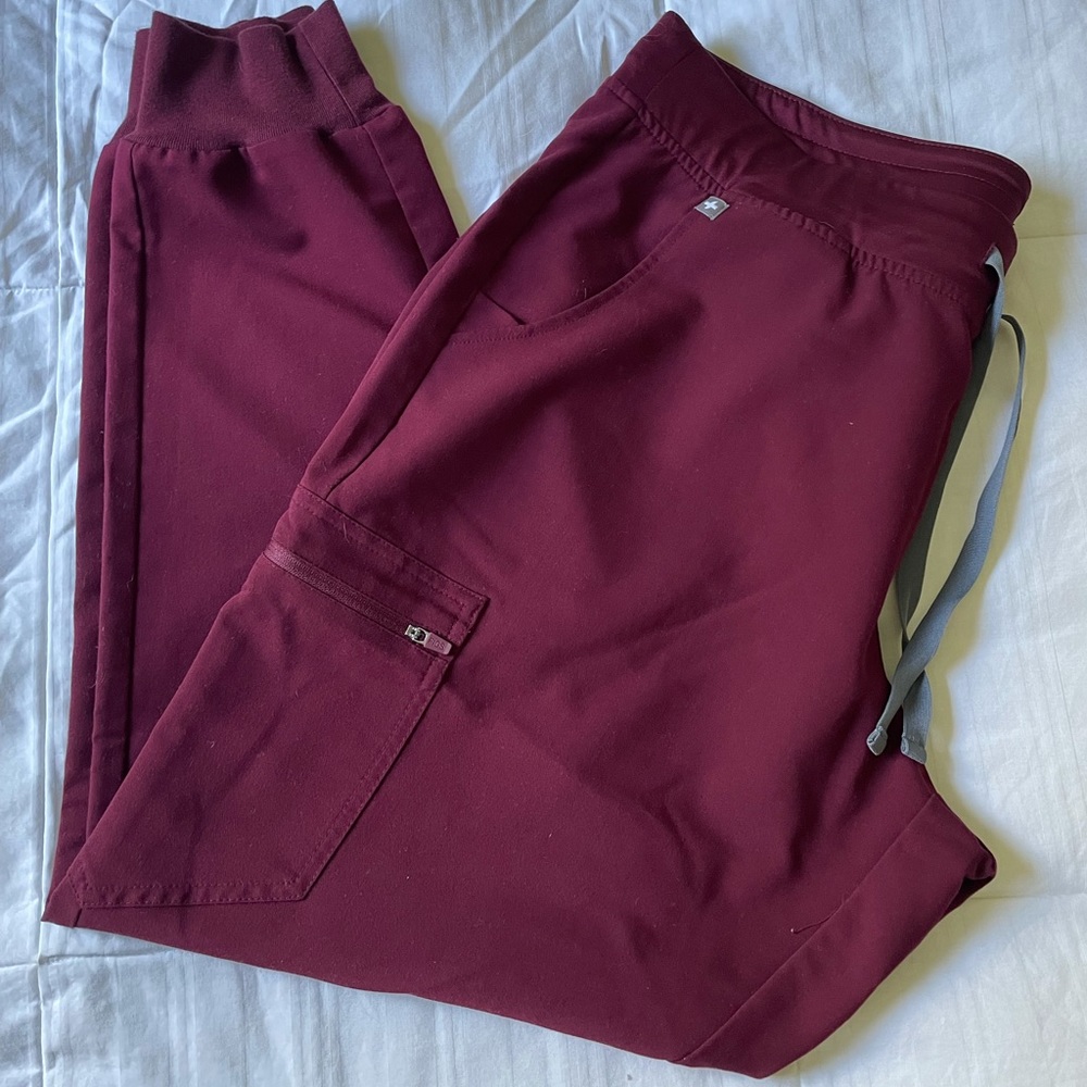 XL Figs Joggers